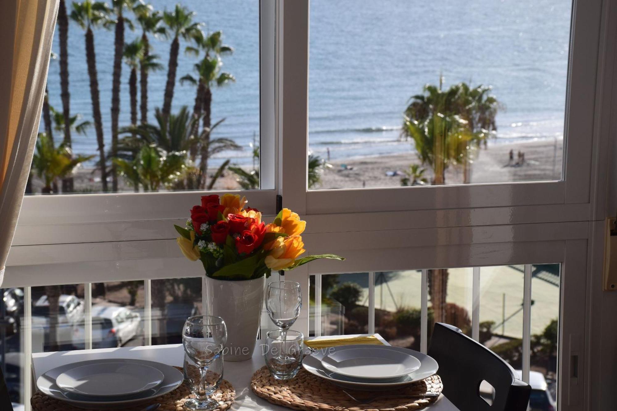 Love Nest By The Sea Wake Up With Ocean Views In Every Room Ruselo R408 Torrox Ngoại thất bức ảnh